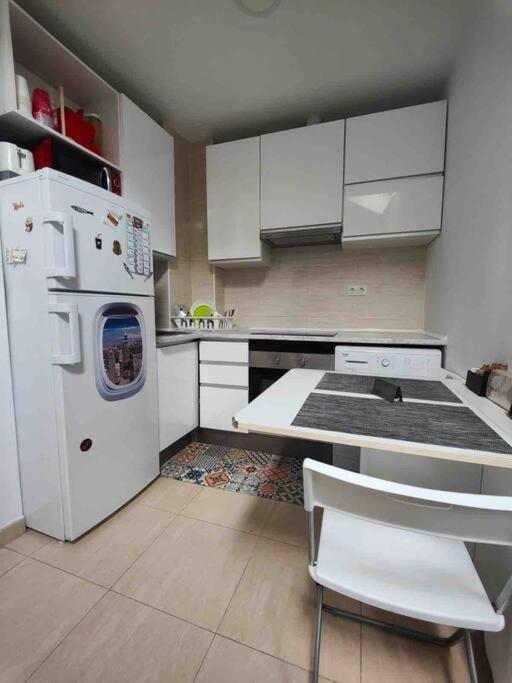 Apartamento Recien Reformado En Barajas Pueblo Madrid Buitenkant foto
